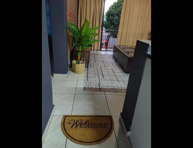 2 BEDROOM PROPERTY TO RENT IN JANSEN PARK